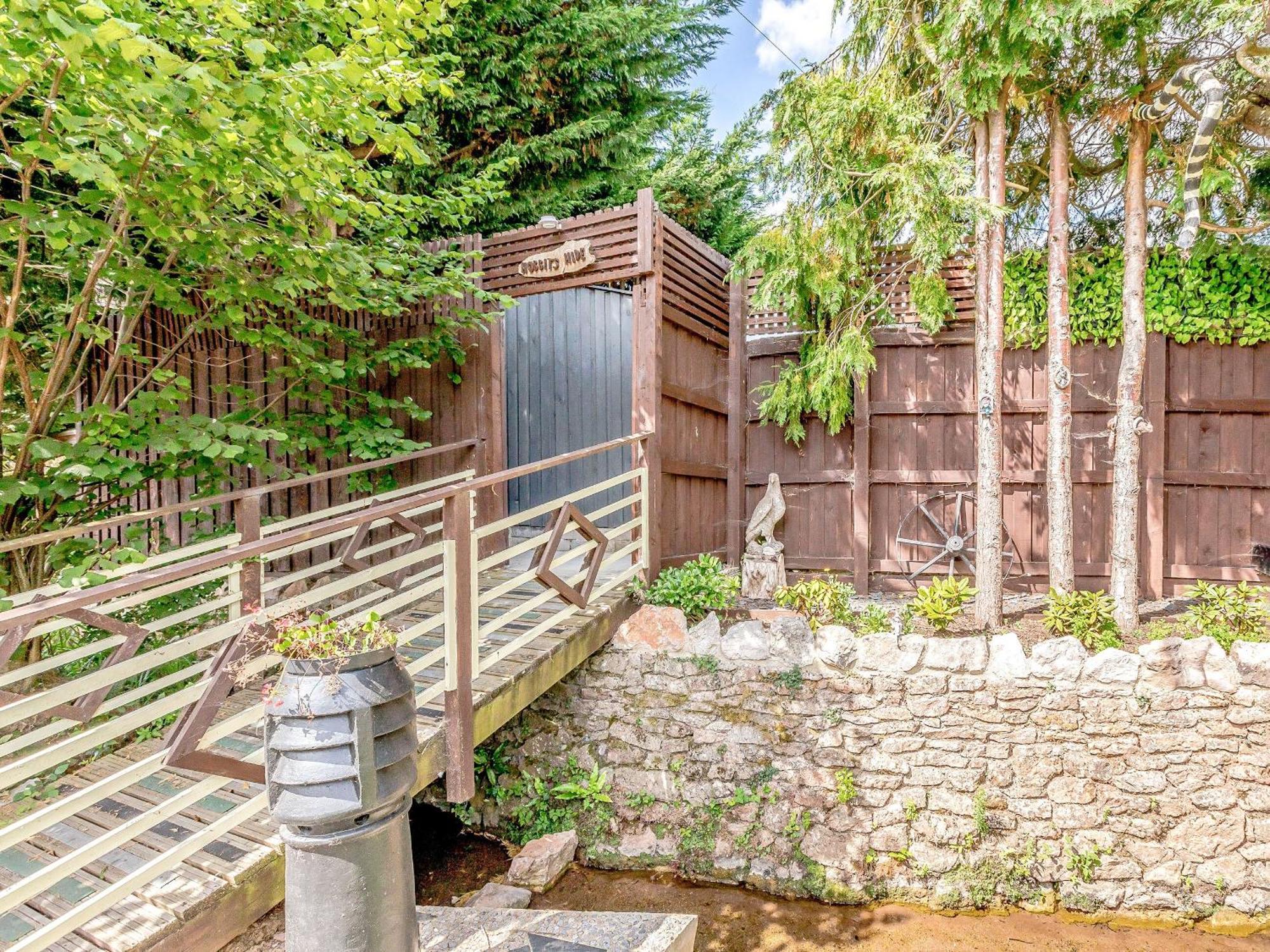 Villa Hobbits Hide Abbotskerswell Exterior foto